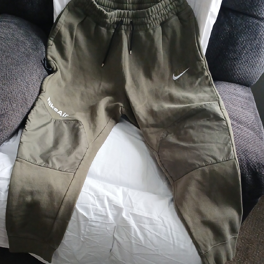 COPY - Nike Kids Olive Jogger Pants